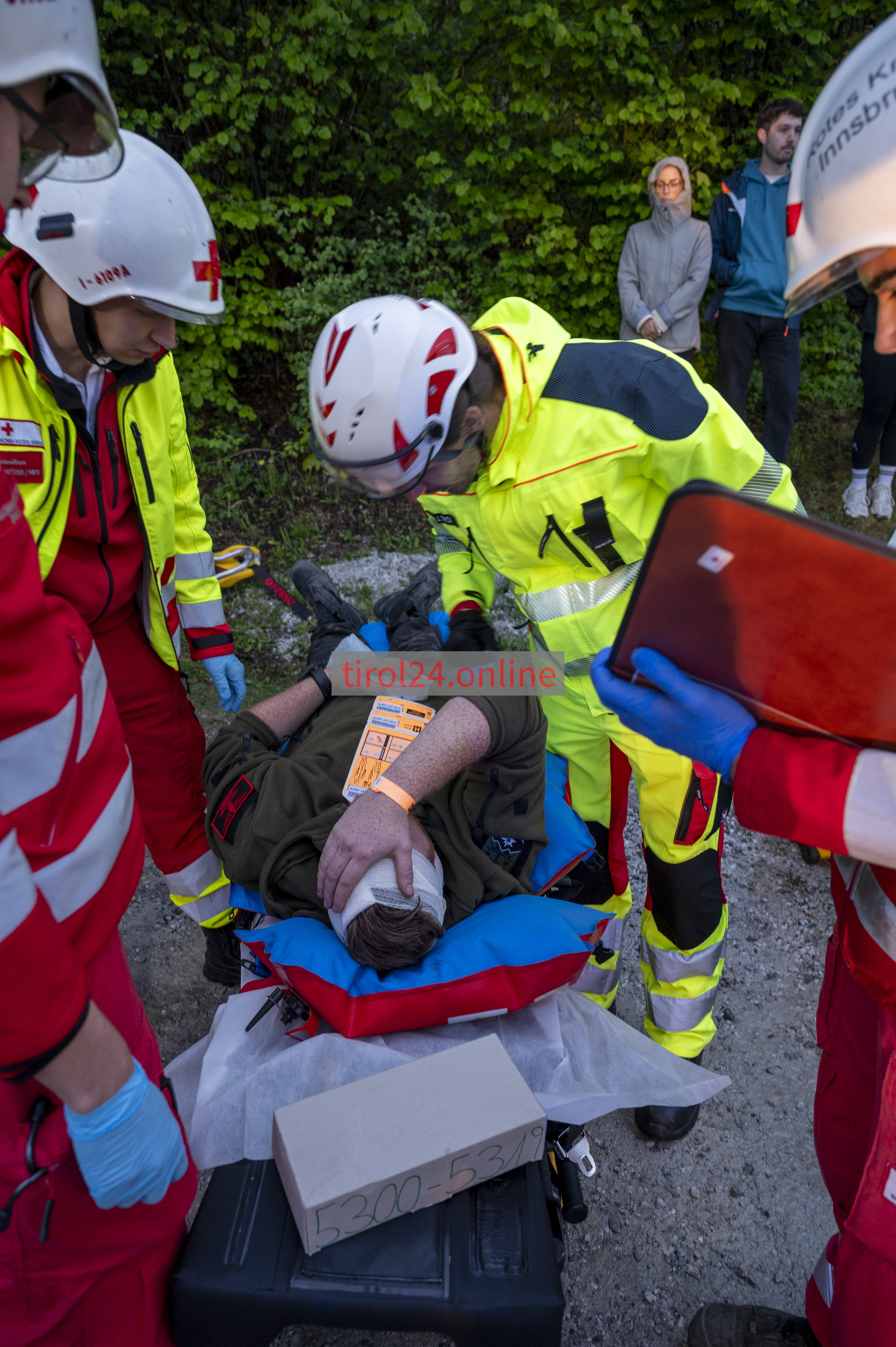 2026-05-13 - Grossübbung Feuerwehr Rettungsdienst in Aldrans