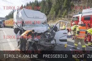 Unfall A13 Richtung Innsbruck