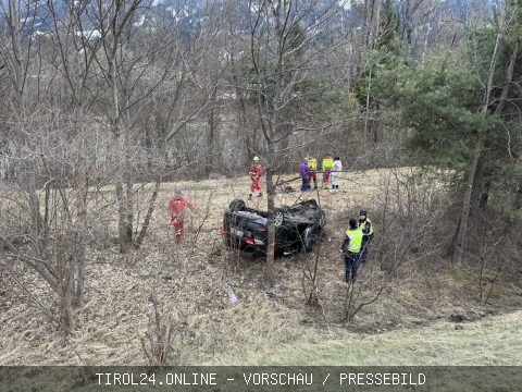 Unfall A12 Pettnau