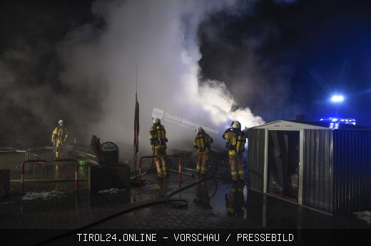 TEST Vollbrand Imbisswagen