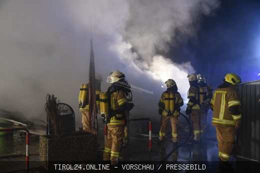TEST Vollbrand Imbisswagen