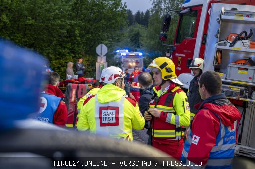 2026-05-13 - Grossübbung Feuerwehr Rettungsdienst in Aldrans